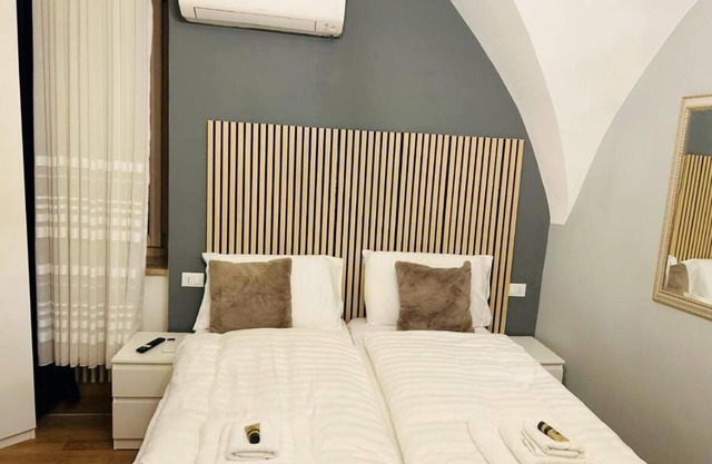 Business room & private bathroom