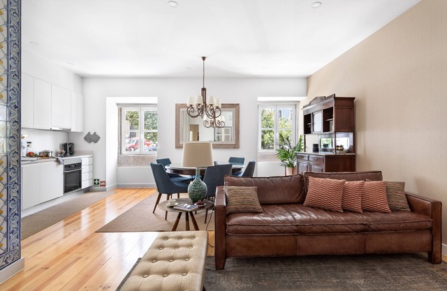 By the Castle | STYLISH AND SPACIOUS