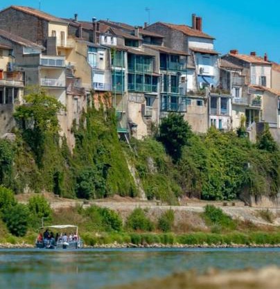 CÔTE GARONNE le BALCON DES DAMES -hôtel et restaurant- Tonneins Fauillet Marmande - vue panoramique bord de Garonne chambres climatisées