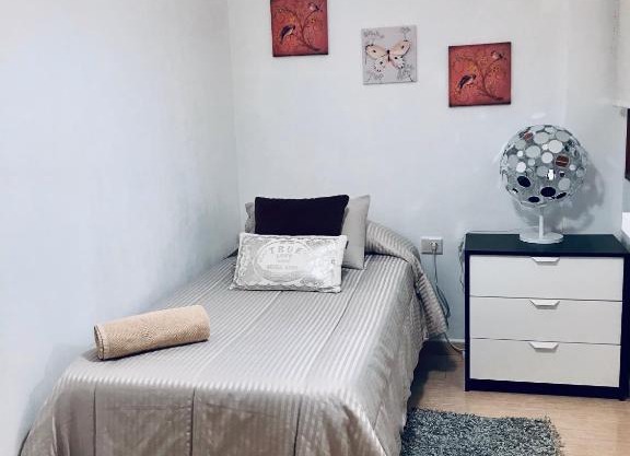 Céntrica y acogedora habitación