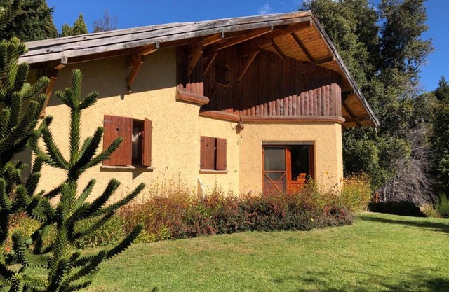 Cabaña en Traful, hermoso parque, parrilla e internet STARLINK