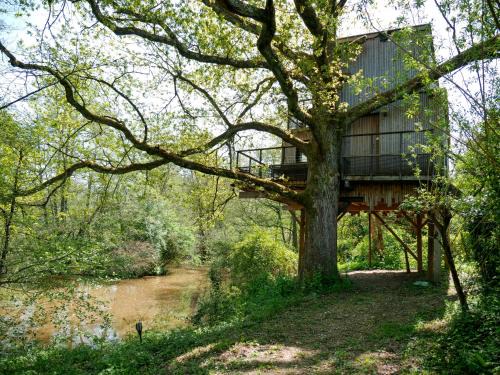 Cabane perchée - lac privé, spa & nature
