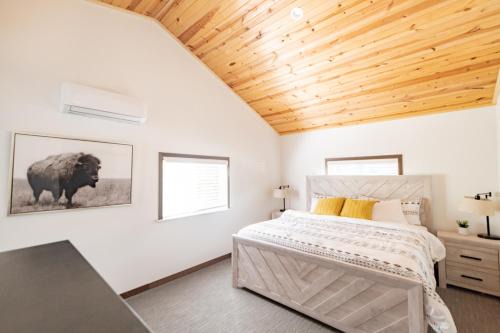 Cabin 1 at Horse Creek Resort