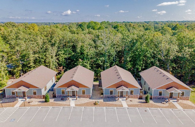 Cabin 10 @ Trails Edge