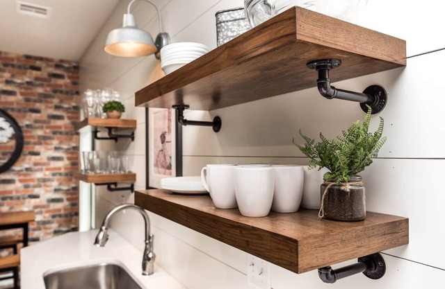 Cabin 13 @ Trails Edge (Pet-Friendly)