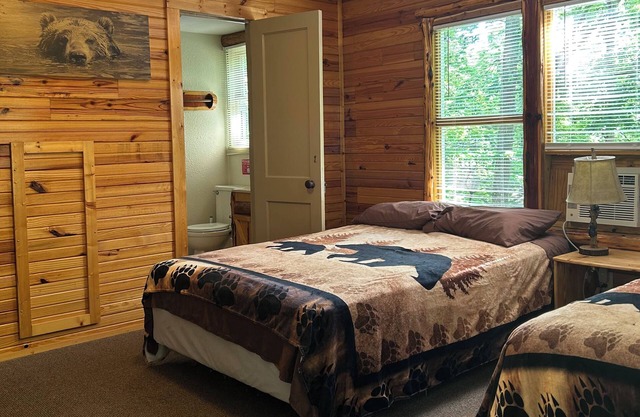 Cabin 16B on Meramec River - Duplex Unit