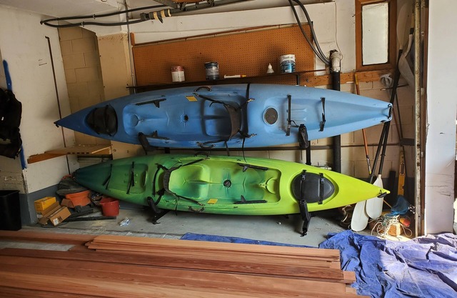 Cabin in Zephyr Cove; close to lake and slopes, hot tub and kayaks