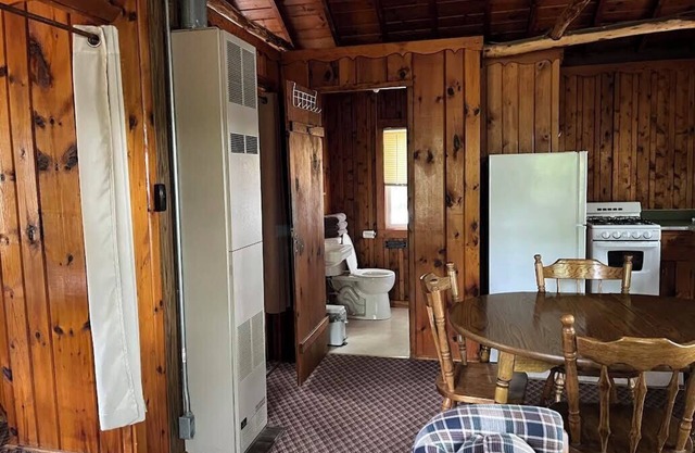 Cabin on Little Spider Lake