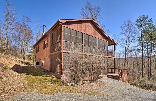 Cabin with Decks and Fire Pit Near Lost River!