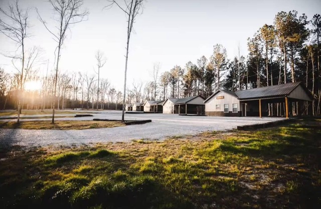 Cabins of Lay Lake at Beeswax Cabin #3