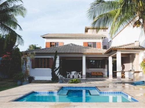 Cabo Frio, Luxuosa casa no Canal da Ogiva