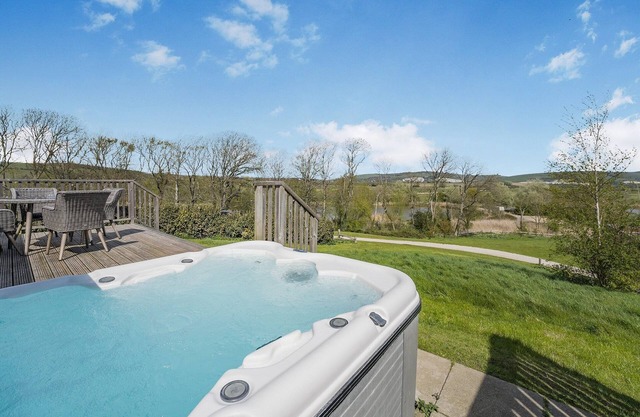 Caburn View Retreat (Pet)