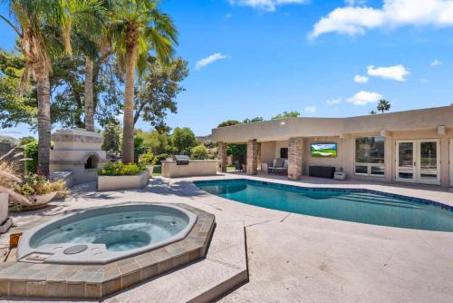 Caddy Shack 6BD Pool with Golf Views - Arcade - Pool Table