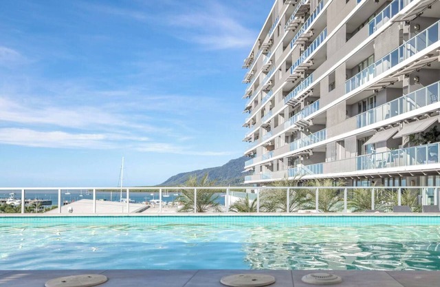 Cairns Coastal Charmer Your Waterfront Sanctuary