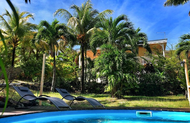 Cajou (7p), 3 A/C bedrooms, pool, coastal view, sea 400 m