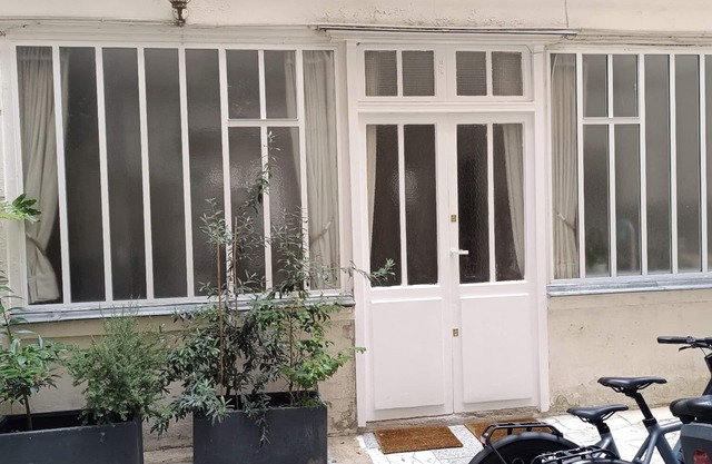 Calm & Charming Atelier in Paris