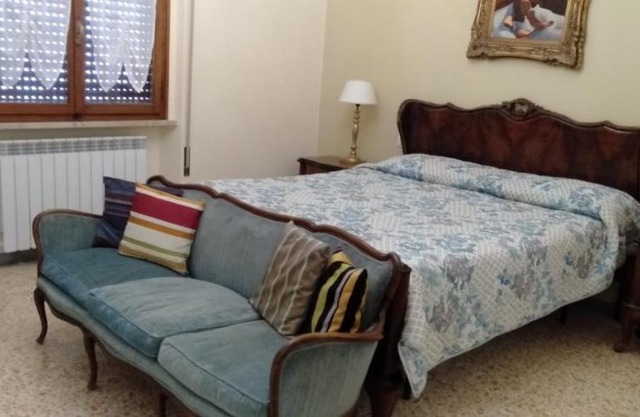 CAMERE VACANZA FOLIGNO LUSITANA T2