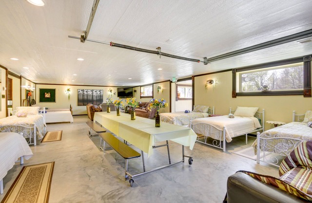 Cameron Nature Retreat: Hike, Bike & More!