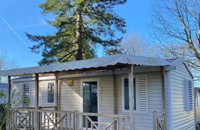 Camping 3 étoiles - Piscine - eebebf