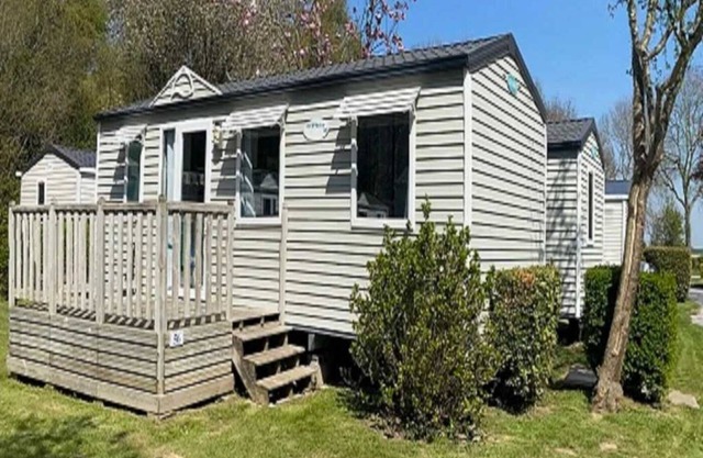 Camping 3 étoiles - Piscine - ccbbhia