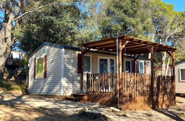 Camping 3 étoiles - Piscine - ccb0fff