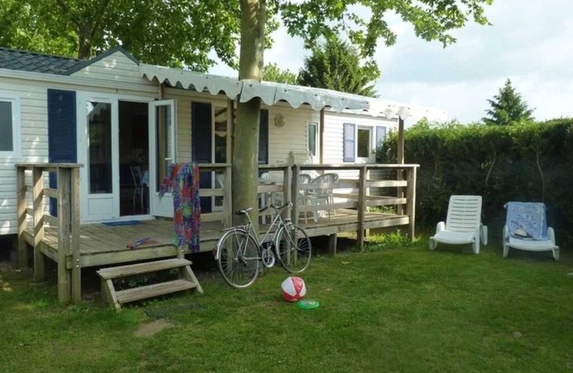 Camping 3 étoiles - Piscine - ccbbbeb