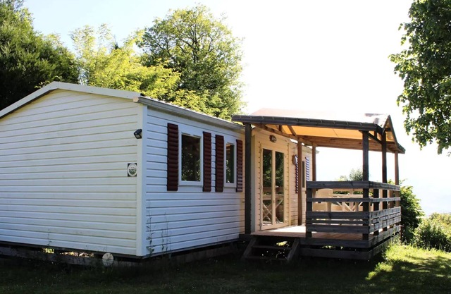 Camping Le Balcon de Chartreuse* - Mobile home Myrtille 4 rooms 8 people