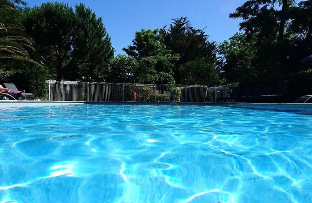 Camping Les Fougères* - Mobile Home 4 Rooms 6 People
