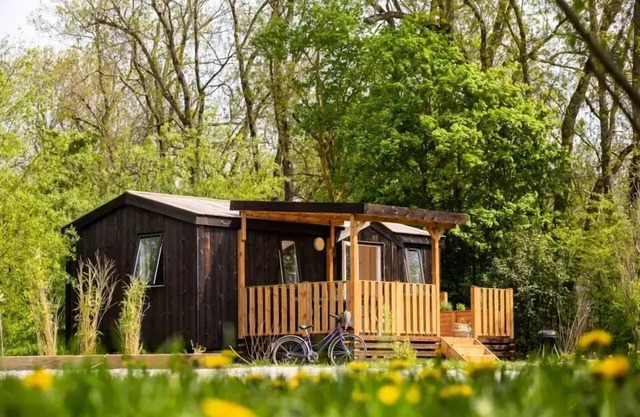 Camping Slow Village Loire Vallée* - Cabin 4 people