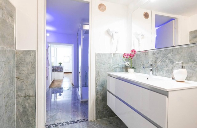 Campo dei Fiori Detached Apartment Eligio