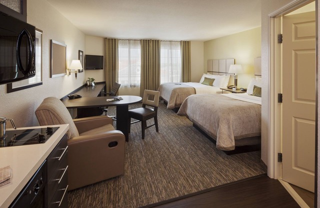 Candlewood Suites Baton Rouge - College Drive by IHG
