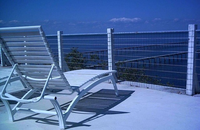 Cape Oasis Health Resort focused on Age Reversal using Hyperbaric Medicine