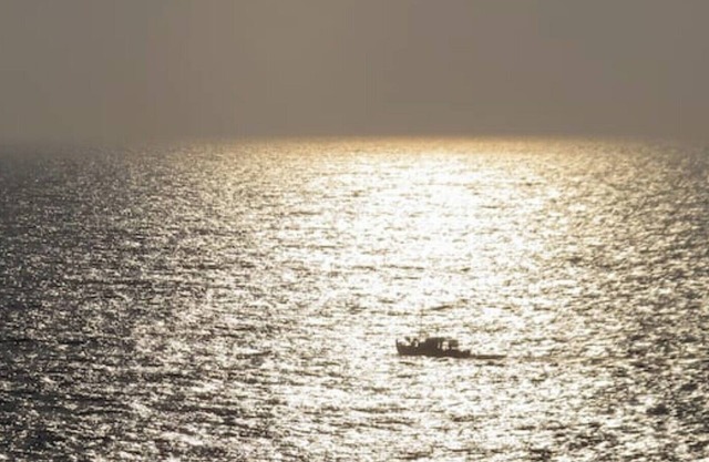 Captain's View Guesthouse: Aegean's heart unfolds in your eyes