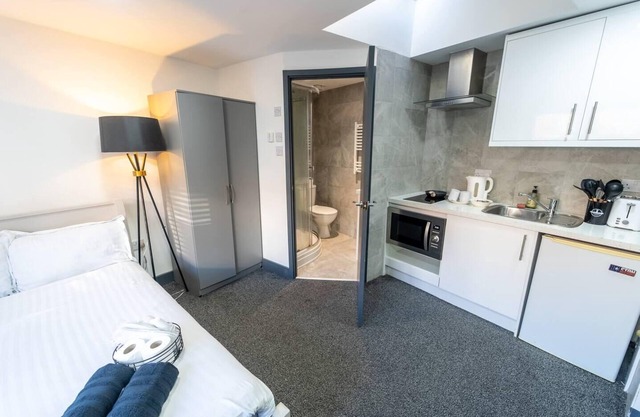Captivating 1-Bed studio in Birmingham