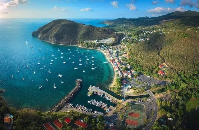 CARBET DES ILES 1 CH 80 M 2 SPACIOUS, COMFORTABLE, FREE WIFI