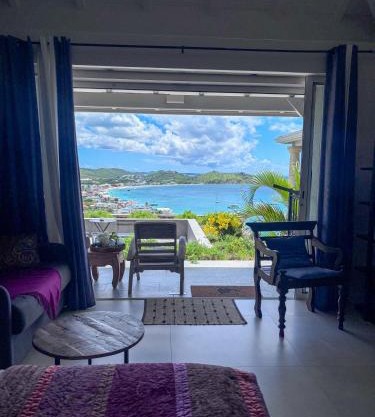 Carribbean Hill - Stunning View and infinity pool