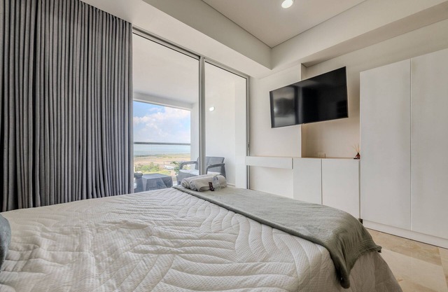 Cartagena Beach Resort 1134