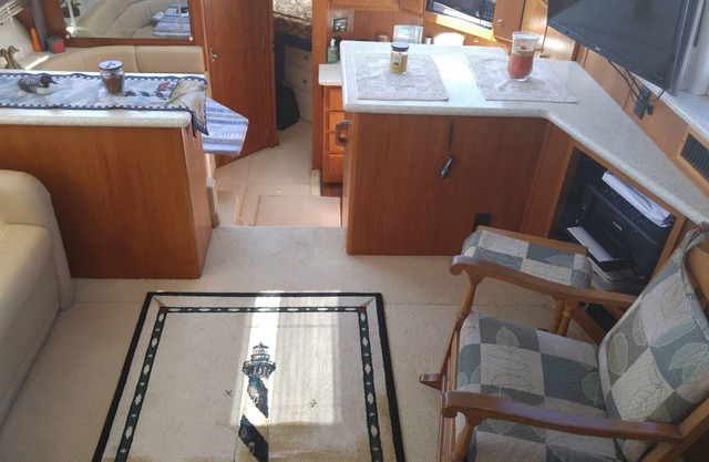 Carver 406 Motor Yacht