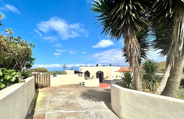 Casa 3 dormitorios con vista mar, barbacoa, terraz