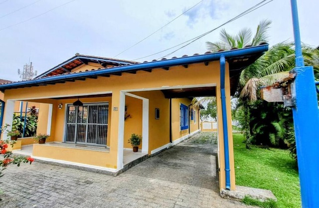 Casa 4 suítes centro de Ubatuba