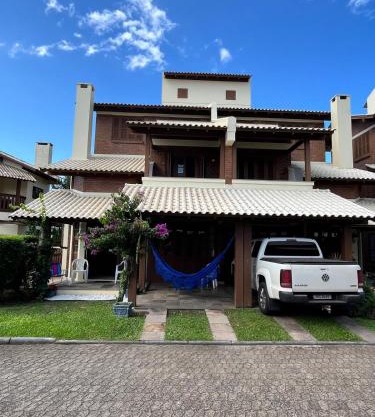 Casa 5 Dorm no Condomínio Plaza Guarita em Torres