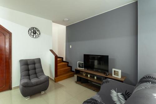 Casa amplia en Normandía 8 pax 3 habitaciones y 2 Parqueaderos