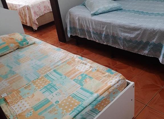 Casa bem localizada! 1km da praia!