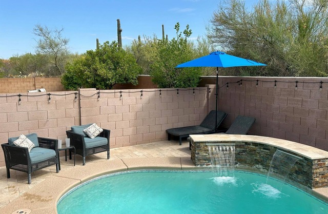 Casa Buena Vida–Family Games, Private Pool. Hiking, Golf, Restaurants, Views