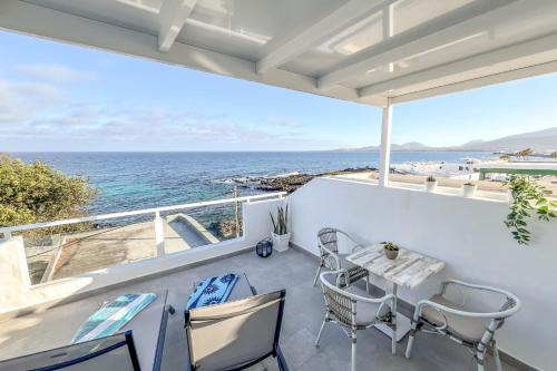 Casa Burgao Studio with large seaview terrace