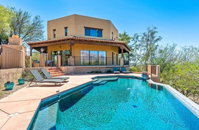 Casa Chakras: 360 Views, Pool & Firepit