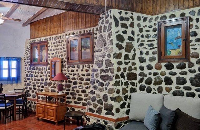 Casa Cueva |Top Location| Excellent wifi | Airport