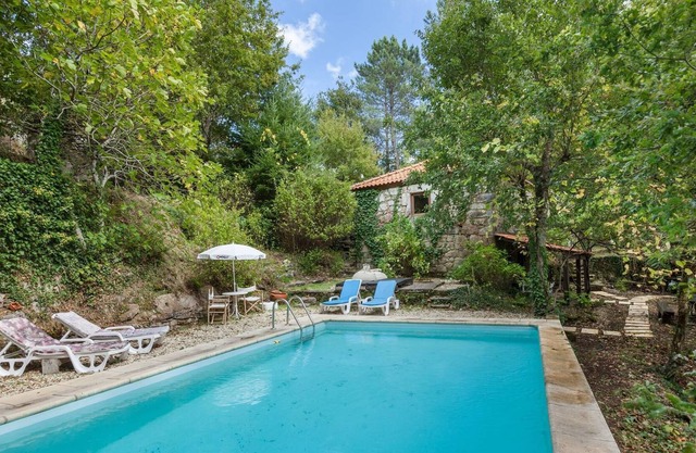 Casa Da Terra Land House