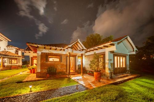 Casa de las Flores- Chalet Privado