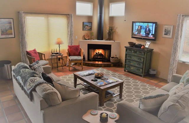 Casa de Sierra in Taos